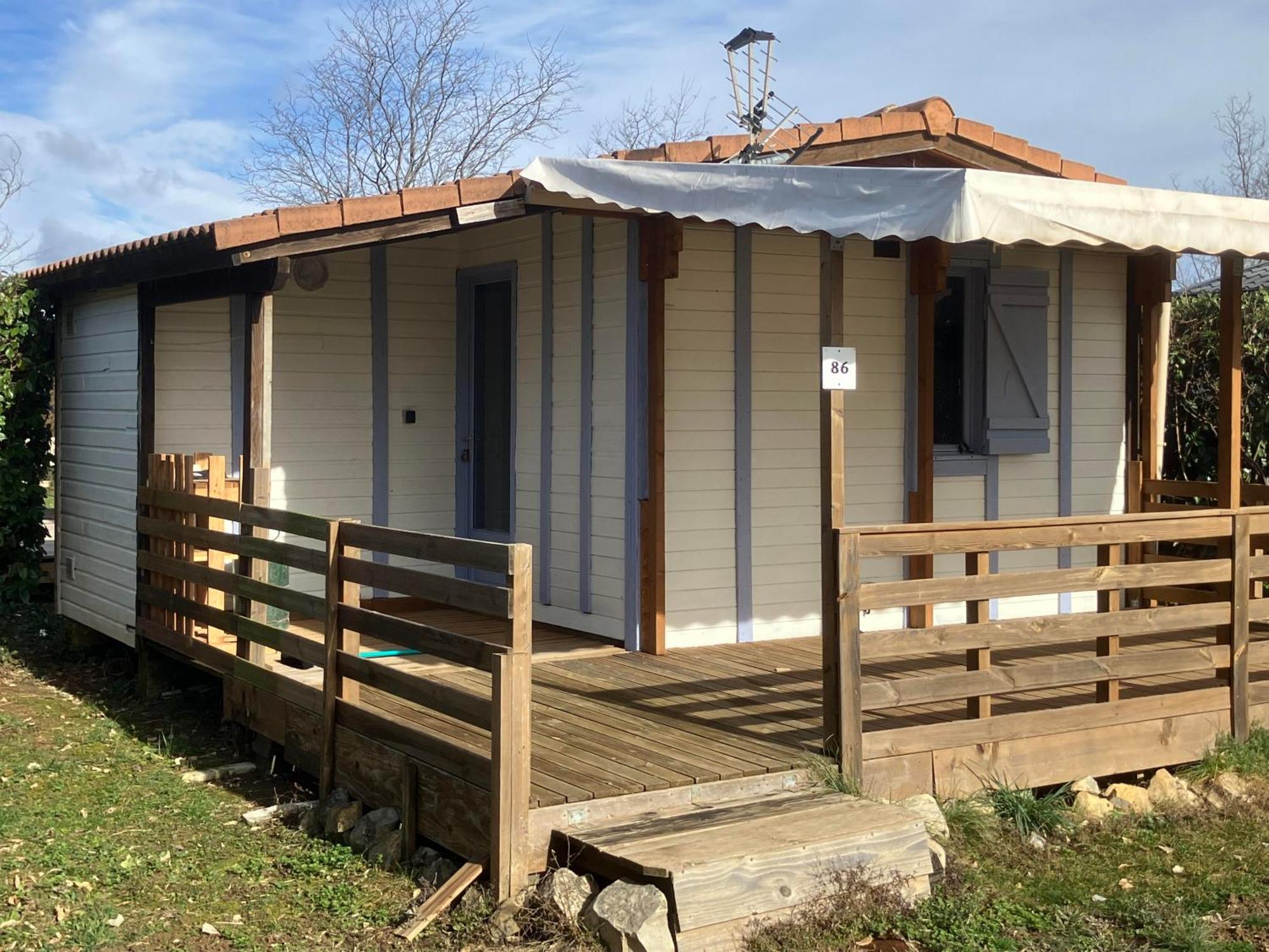 Camping Carrefour De L'Ardeche Saint-Remeze 外观 照片